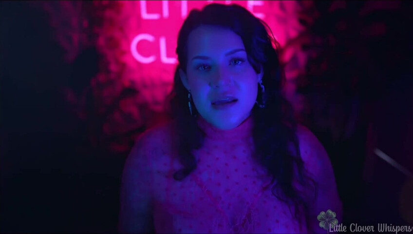 Little Clover Whispers - Hooking up at the club
