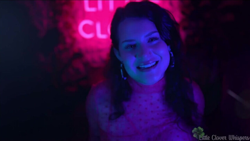 Little Clover Whispers - Hooking up at the club