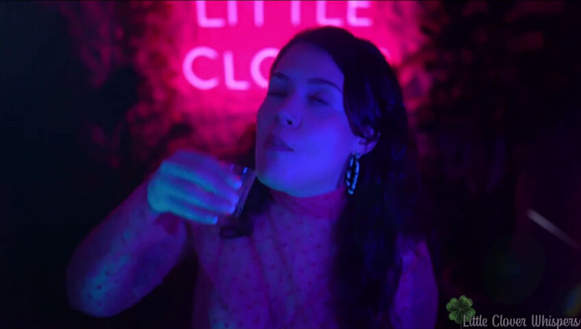 Little Clover Whispers - Hooking up at the club