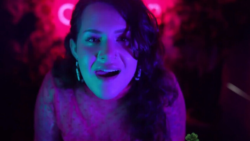 Little Clover Whispers - Hooking up at the club