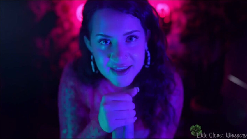 Little Clover Whispers - Hooking up at the club