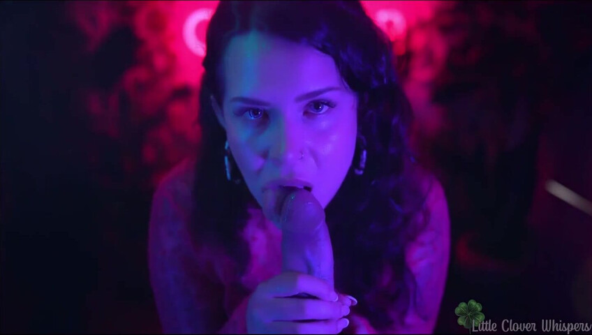 Little Clover Whispers - Hooking up at the club