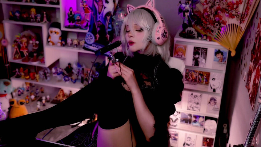 LinaNeyeon - 22 Jun 2025 - Soft ASMR on Taskam – Mouth Sounds & Clothing Scratches