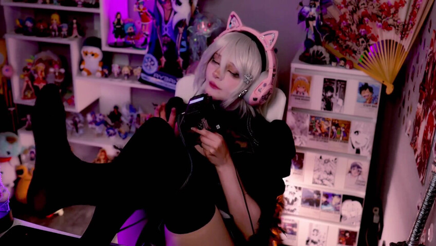 LinaNeyeon - 22 Jun 2025 - Soft ASMR on Taskam – Mouth Sounds & Clothing Scratches