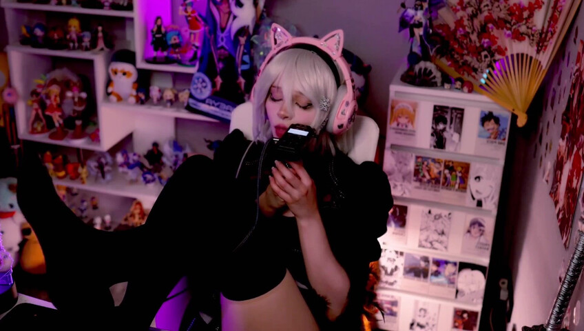 LinaNeyeon - 22 Jun 2025 - Soft ASMR on Taskam – Mouth Sounds & Clothing Scratches