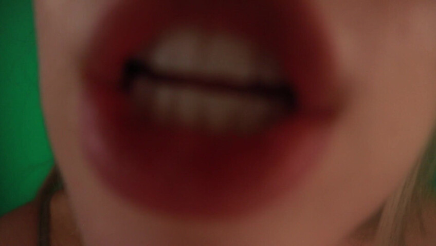 FrivolousFox ASMR - Foggy Kisses ASMR