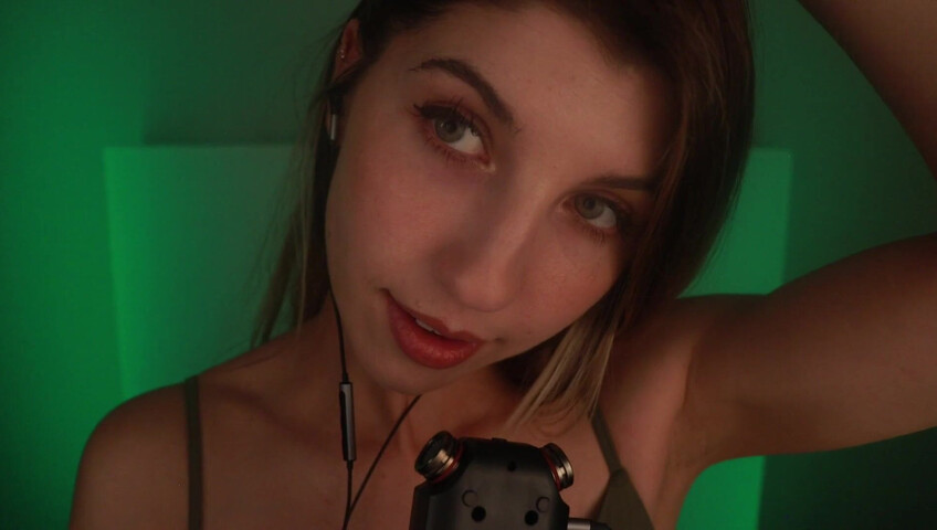 FrivolousFox ASMR - Foggy Kisses ASMR