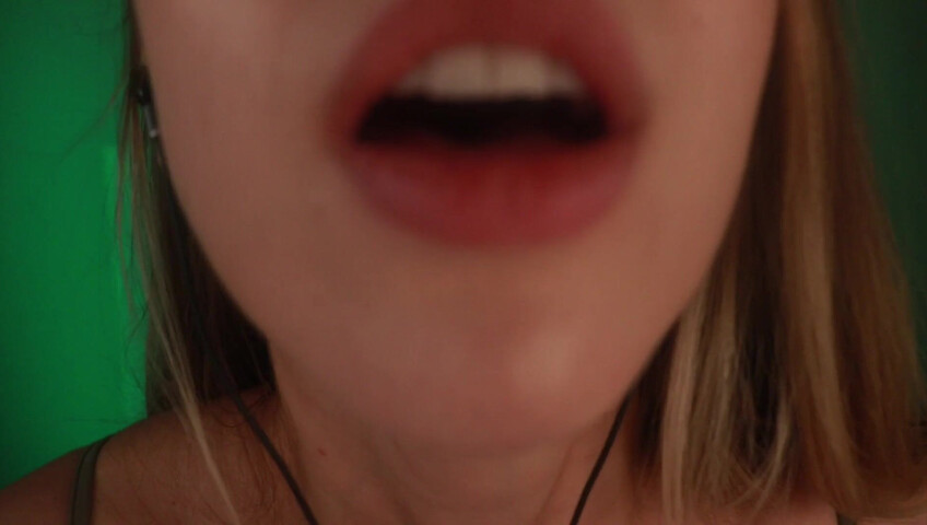 FrivolousFox ASMR - Foggy Kisses ASMR