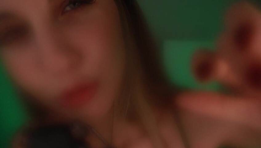 FrivolousFox ASMR - Foggy Kisses ASMR