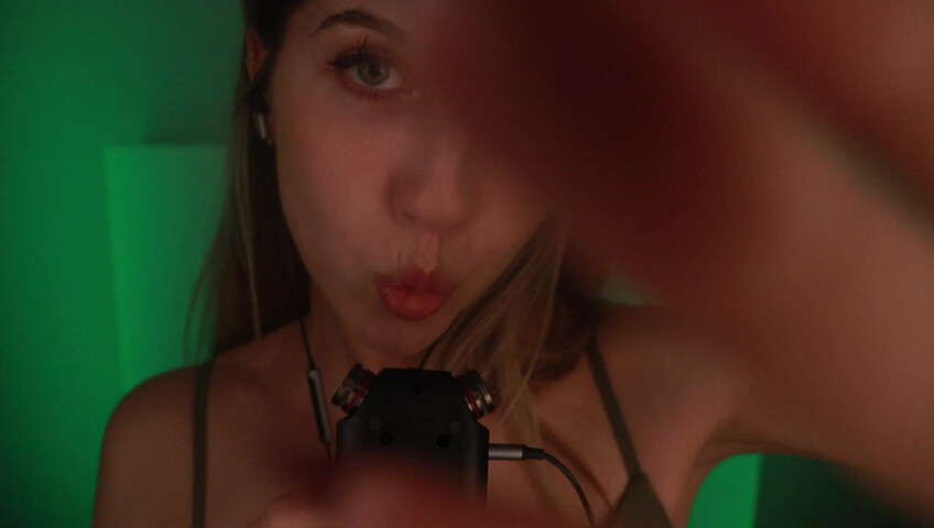 FrivolousFox ASMR - Foggy Kisses ASMR