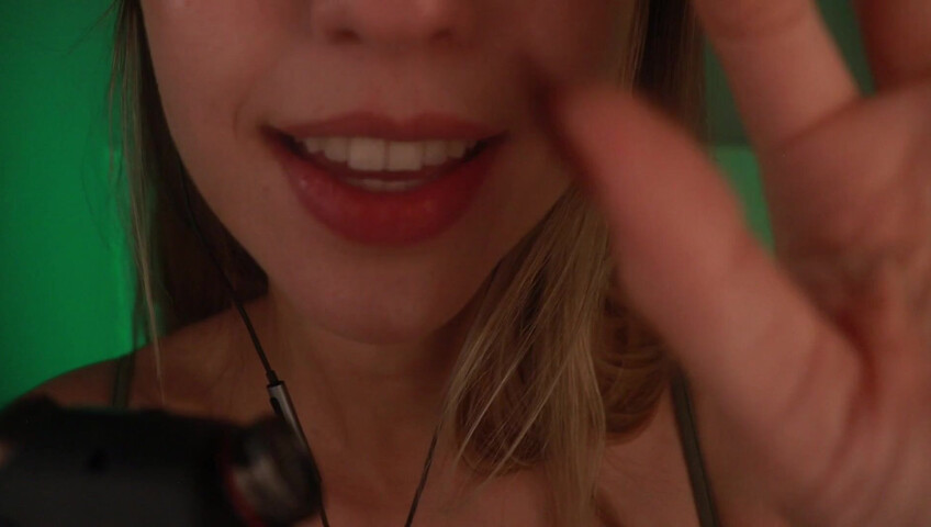 FrivolousFox ASMR - Foggy Kisses ASMR