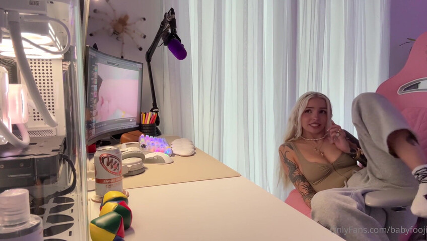 Babyfooji - 29 Aug 2025 - Watch with Me Some Hentai Till I CUM