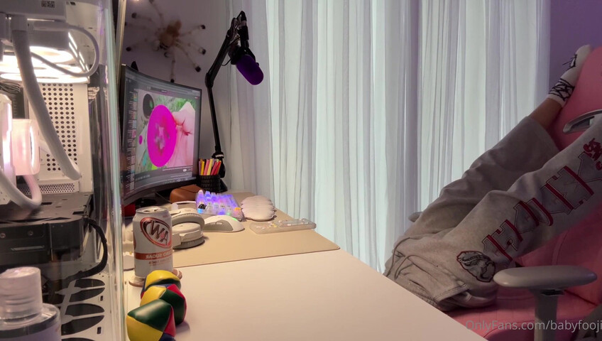 Babyfooji - 29 Aug 2025 - Watch with Me Some Hentai Till I CUM