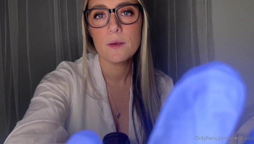 Cassi ASMR - 4 October 2025 - Happy Cassiween! The Doctor Is In