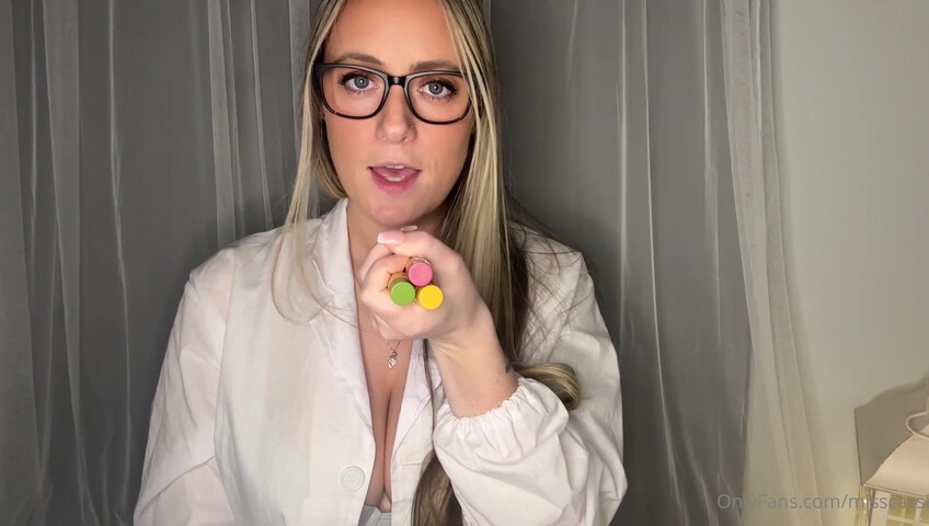 Cassi ASMR - 4 October 2025 - Happy Cassiween! The Doctor Is In