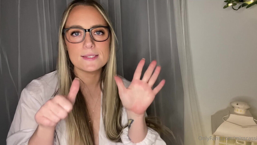 Cassi ASMR - 4 October 2025 - Happy Cassiween! The Doctor Is In