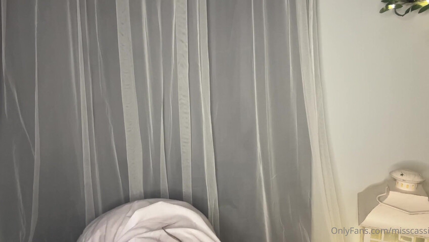 Cassi ASMR - 4 October 2025 - Happy Cassiween! The Doctor Is In