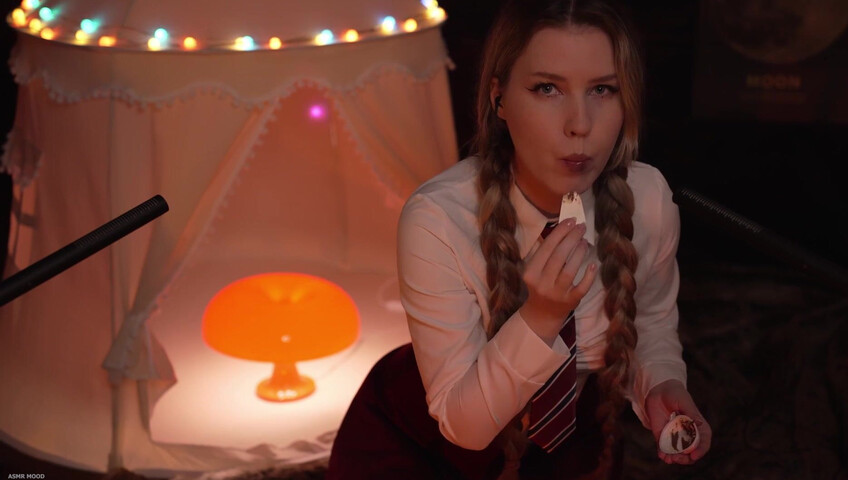 MOOD ASMR - 29 November 2025 - Unboxing Kinder Joy with Harry Potter