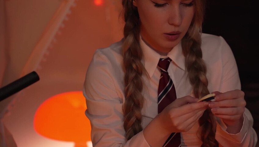 MOOD ASMR - 29 November 2025 - Unboxing Kinder Joy with Harry Potter