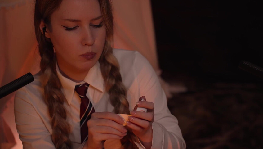 MOOD ASMR - 29 November 2025 - Unboxing Kinder Joy with Harry Potter