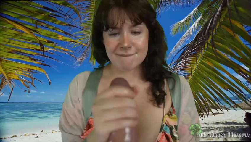 Little Clover Whispers - Blowjob at the beach