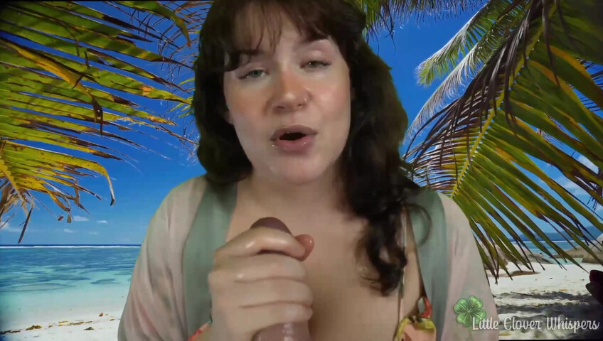 Little Clover Whispers - Blowjob at the beach