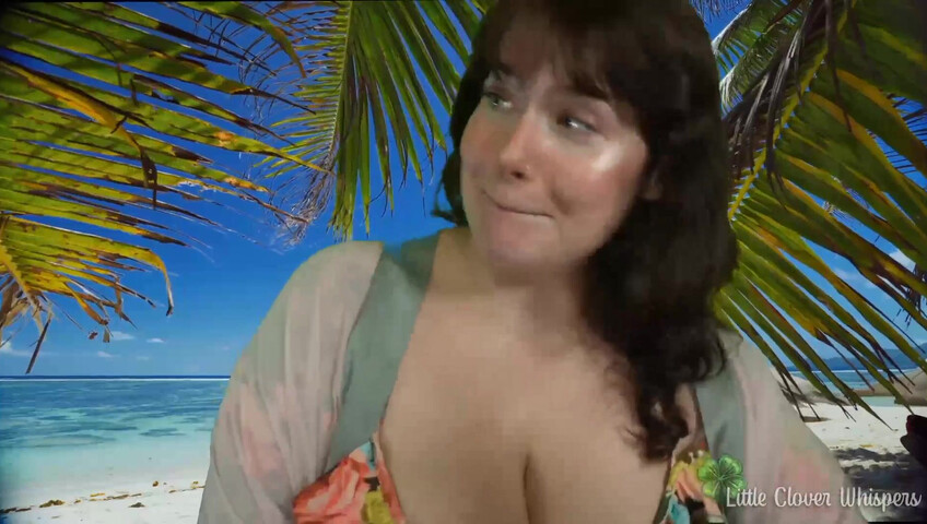 Little Clover Whispers - Blowjob at the beach