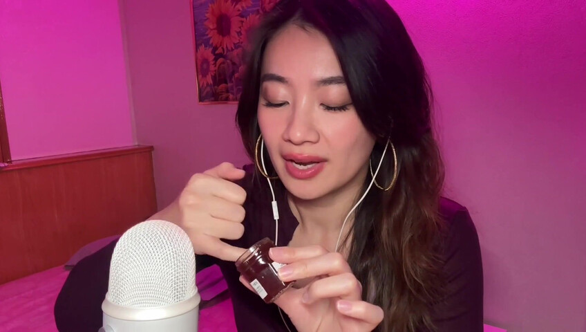 Lin ASMR - Jam Eating Mouth Sounds​