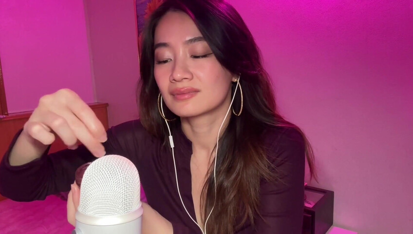 Lin ASMR - Jam Eating Mouth Sounds​
