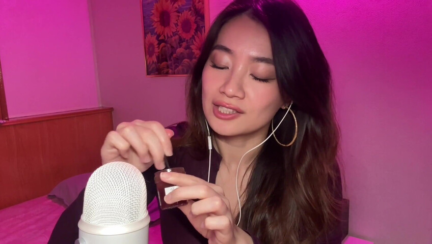 Lin ASMR - Jam Eating Mouth Sounds​