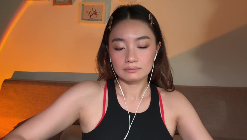 Lin ASMR - 5 Sep 2025 - Ear Licking That You Will Absolutely Love