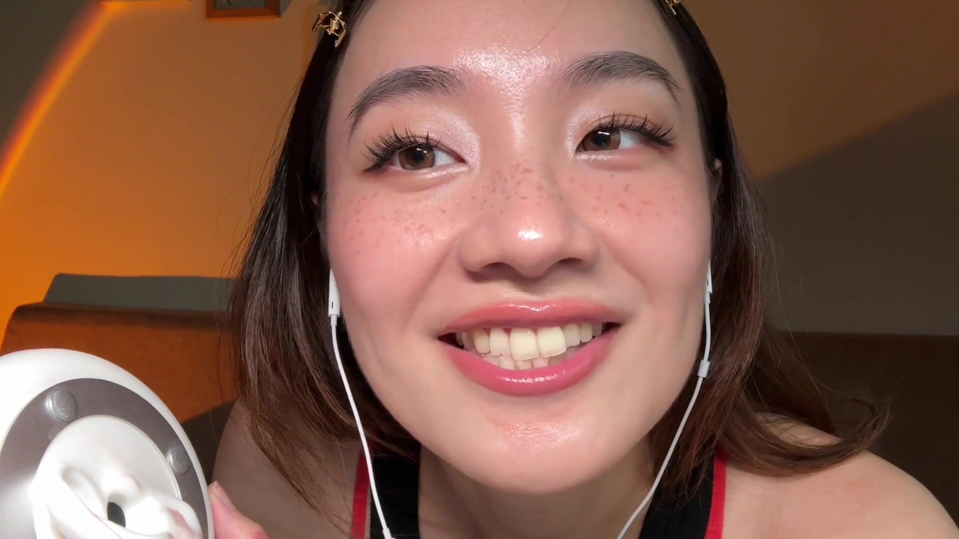 Lin ASMR - 5 Sep 2025 - Ear Licking That You Will Absolutely Love