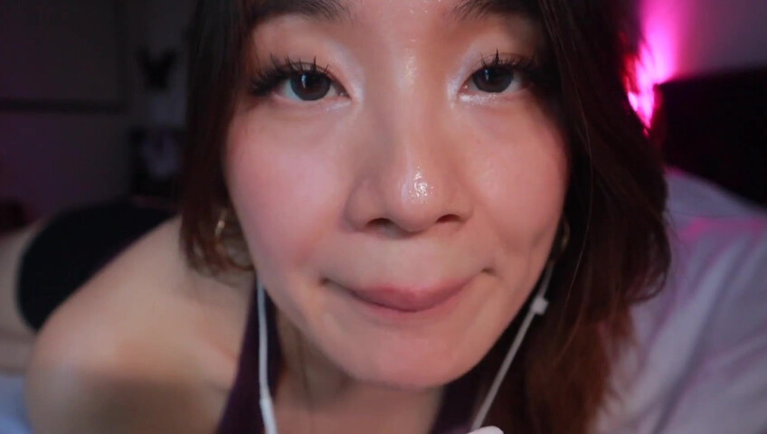 Lin ASMR - 21 Aug 2025 - Deep Ear Licking