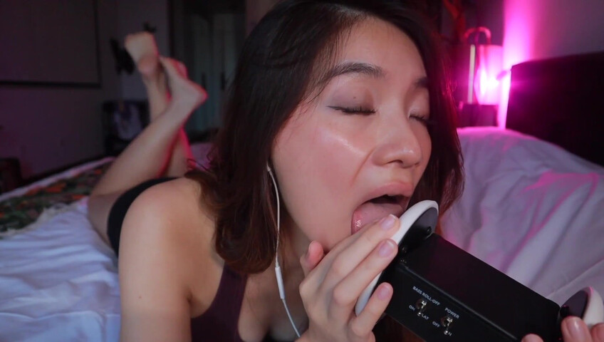 Lin ASMR - 21 Aug 2025 - Deep Ear Licking