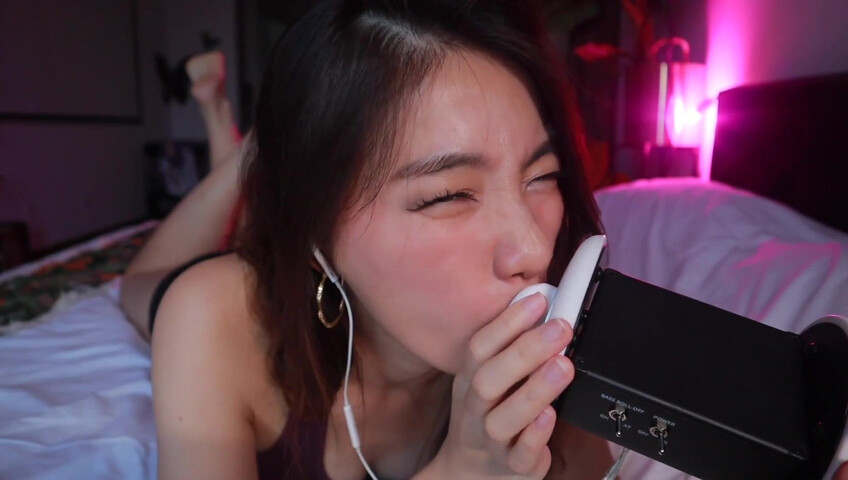Lin ASMR - 21 Aug 2025 - Deep Ear Licking