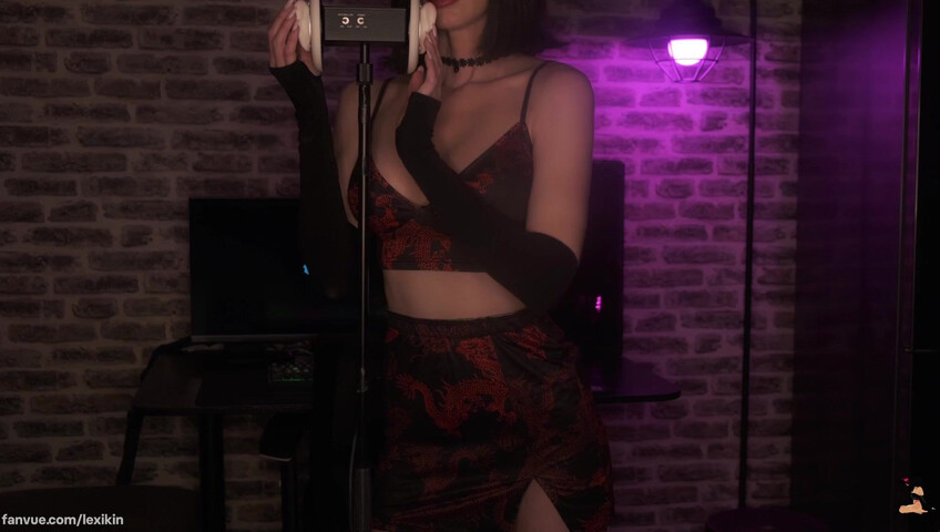 LexiKin - 3Dio Topless Soft Ear Licking