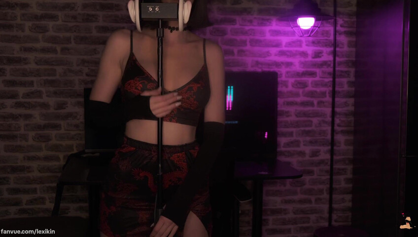 LexiKin - 3Dio Topless Soft Ear Licking