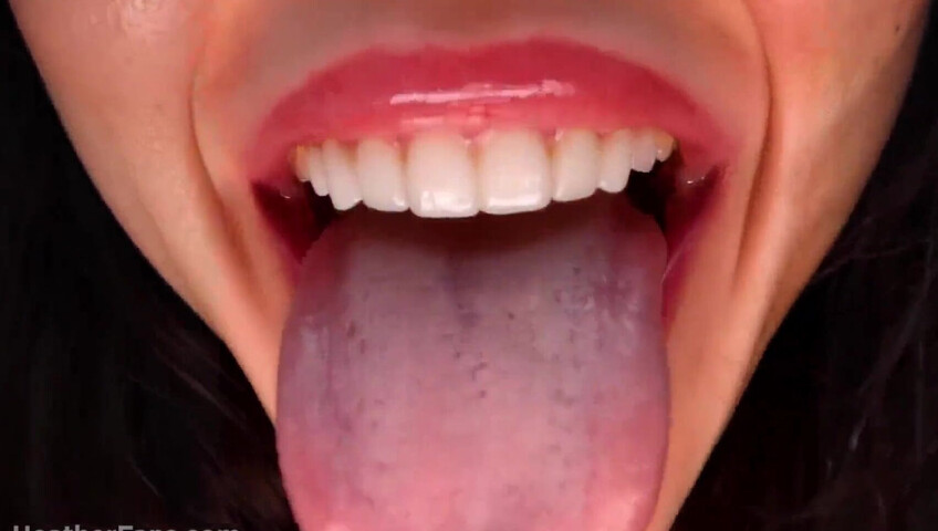 HeatheredEffect ASMR  -  Close Up Sensitive Ear Licking