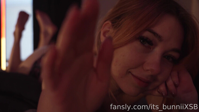 Its Bunnii - GM Waking Up Next To Me ASMR