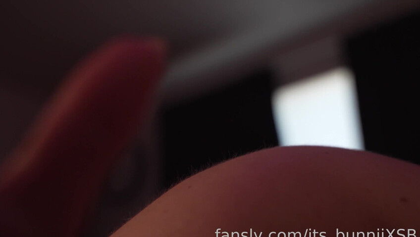 Its Bunnii - GM Waking Up Next To Me ASMR