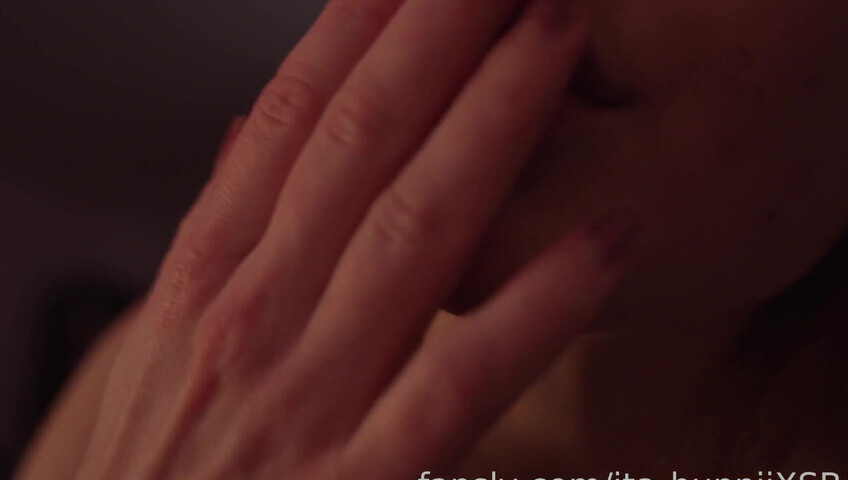 Its Bunnii - GM Waking Up Next To Me ASMR