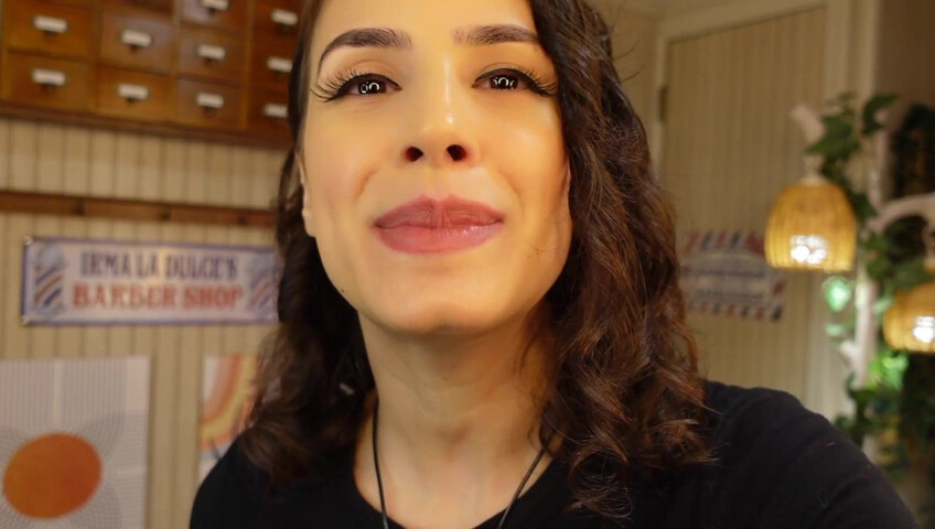 Irma La Dulce - 26 July 2025 - Thunderstorm Blackout- MILF Barber LOVESTORY 18+