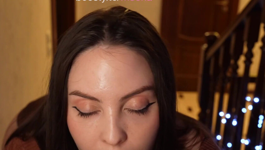 Moona - Do you like my blowjobs