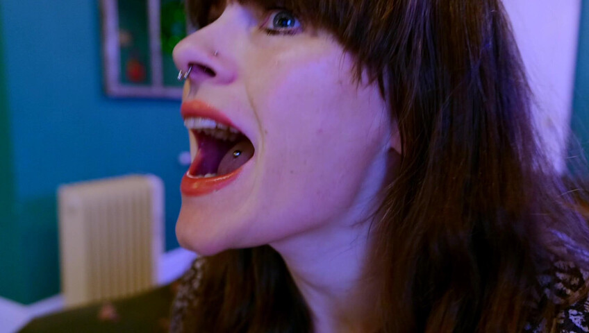 Sydney Harwin - The Poltergeist