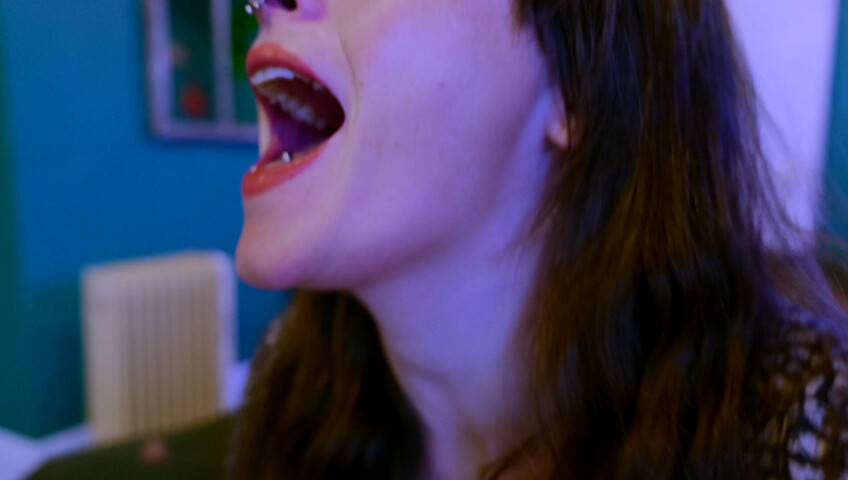 Sydney Harwin - The Poltergeist