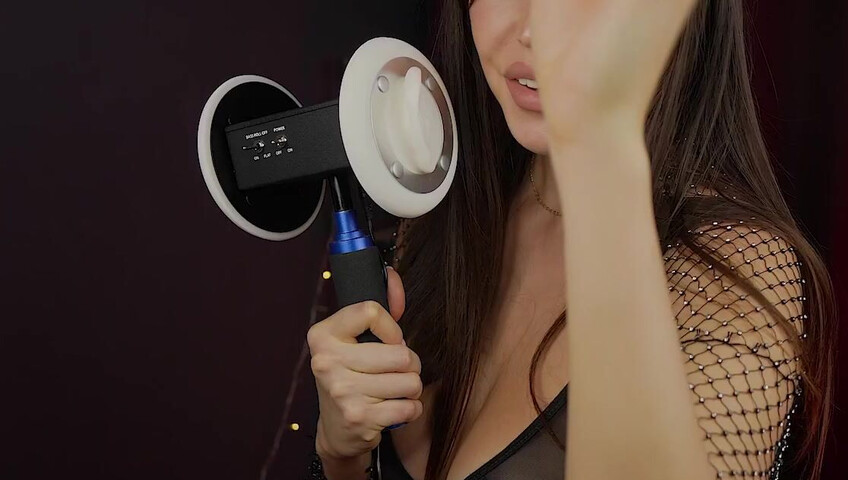 Top Baby ASMR - Soft Ear Licking & Kisses