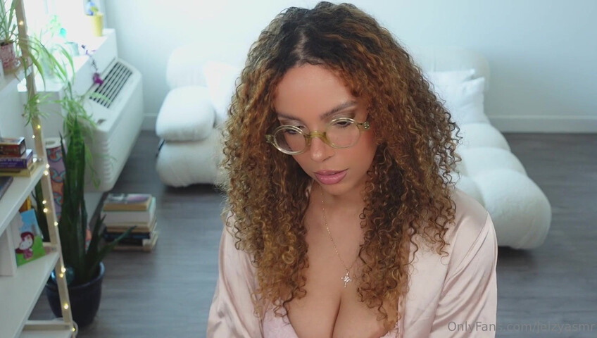 Jelzy ASMR - Lotion Massage with Dildo and Countdown