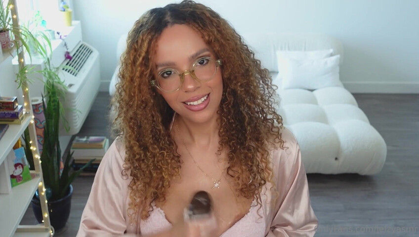 Jelzy ASMR - Lotion Massage with Dildo and Countdown