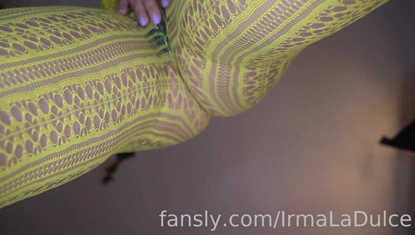 Irma La Dulce ASMR - QUEEN’S FULL MOON BODY WORSHIP JOI