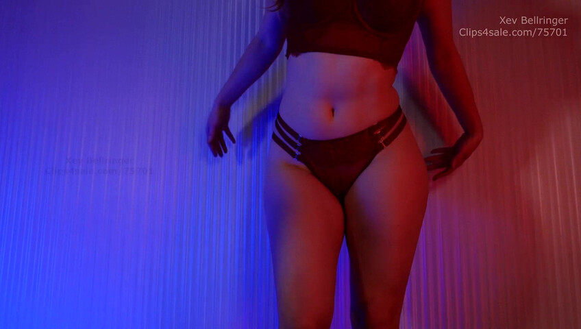 Xev Bellringer - Stripper Step-Mommy Swallows